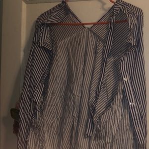 Women’s button up shirt